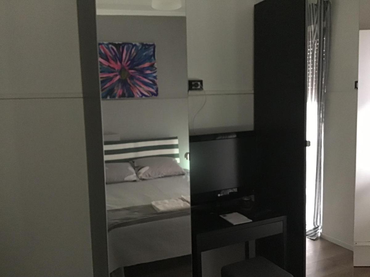 Casa Battisti - Suite Acquarello Lecce Luaran gambar