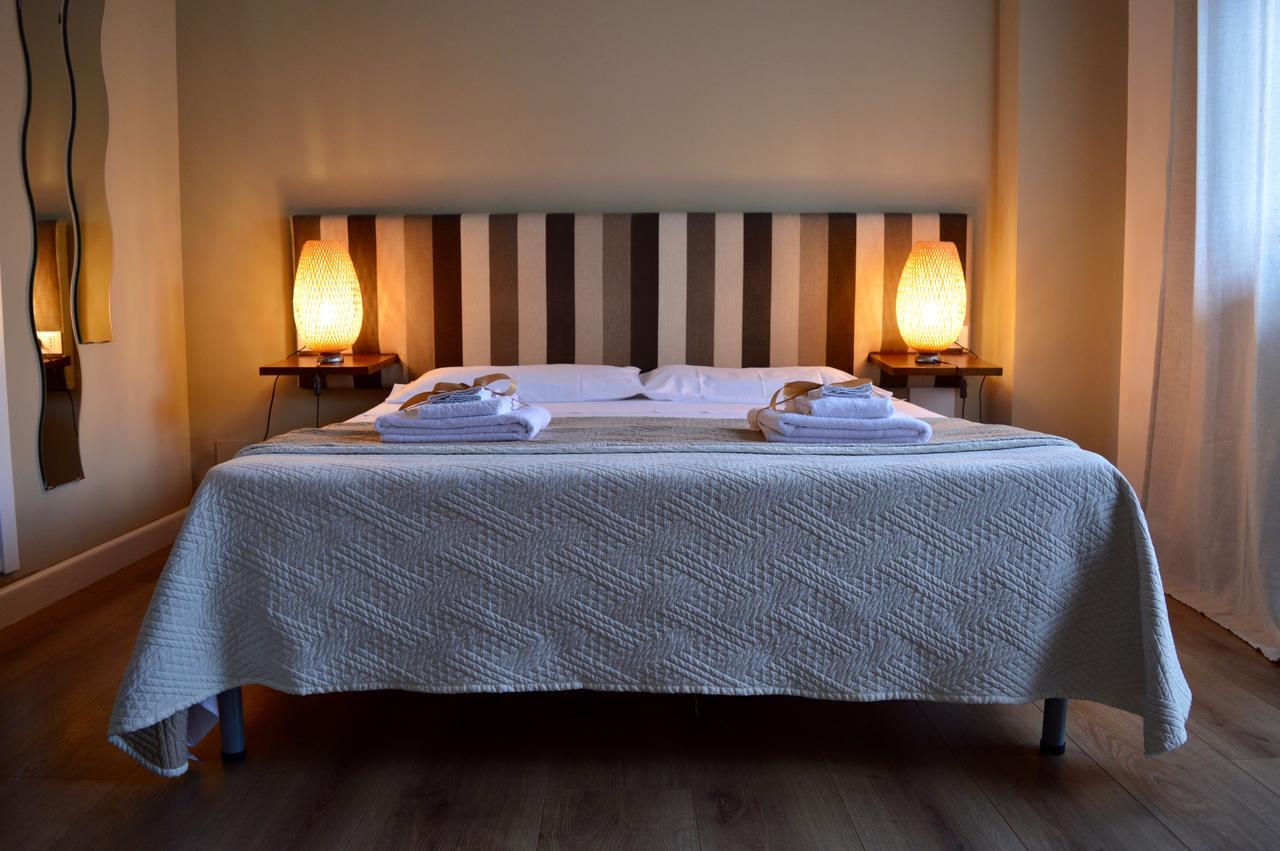 Casa Battisti - Suite Acquarello Lecce Luaran gambar